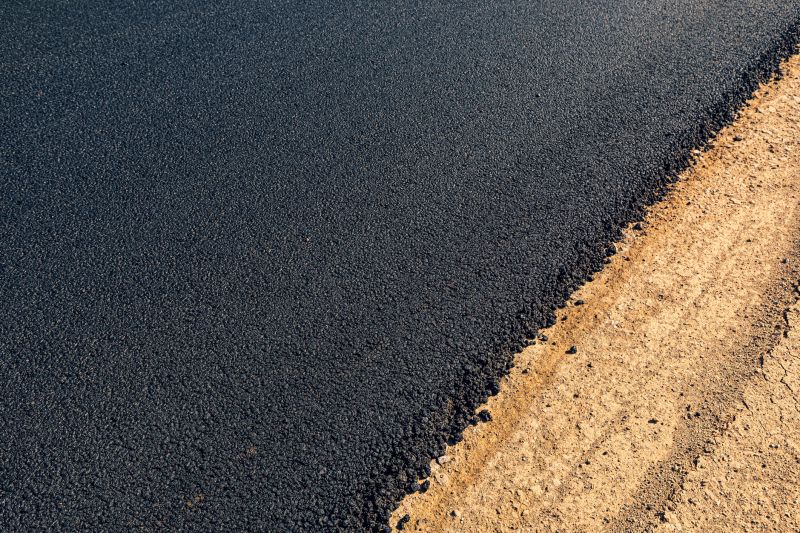 Tar Driveway Sealing